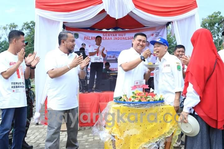 Bupati Hendriyanto Sitorus Hadiri Gebyar HUT PMI ke 77 Di Alun Alun Aek Kanopan.