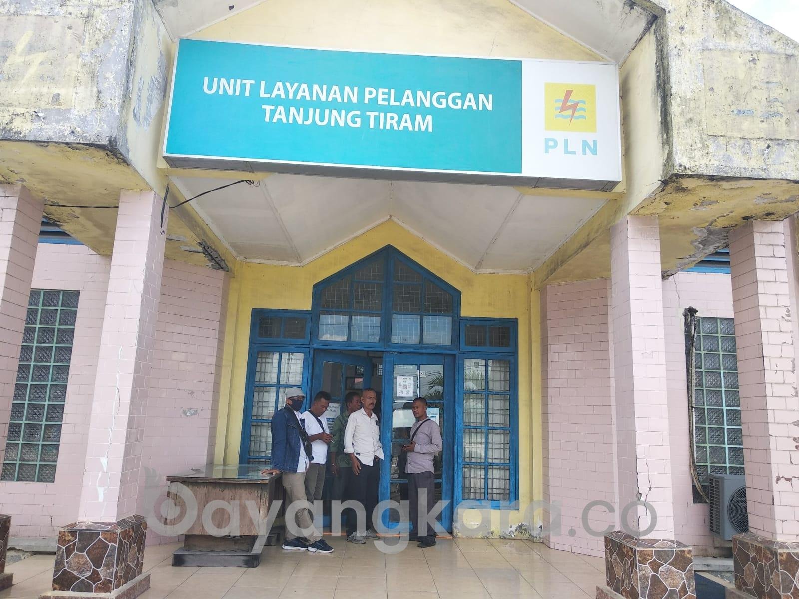 Manager PLN ULP Tanjung Tiram Diduga Alergi Dengan Wartawan. 
