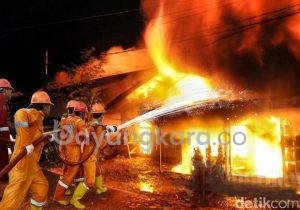 Dua Rumah Terbakar Di Lamongan Tewaskan Ibu Dan Anak