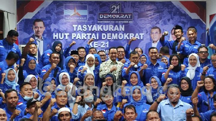 KADER DEMOKORAT SANGAT ANTUSIASME KEHADIRAN ANIS KE KANTOR DEMOKRAT,YO” AYO ANIS-DAN AHY PASTI MENANG