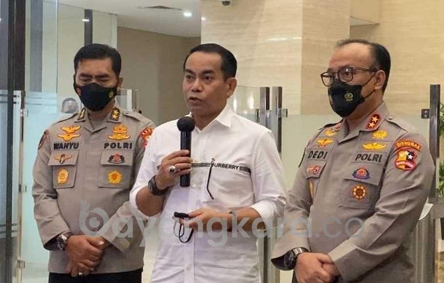 Masih Ingat??Brigjen Andi Rian yang Viral Pakai Barang Mewah? Kini Dipromosi Jabat Kapolda Kalsel