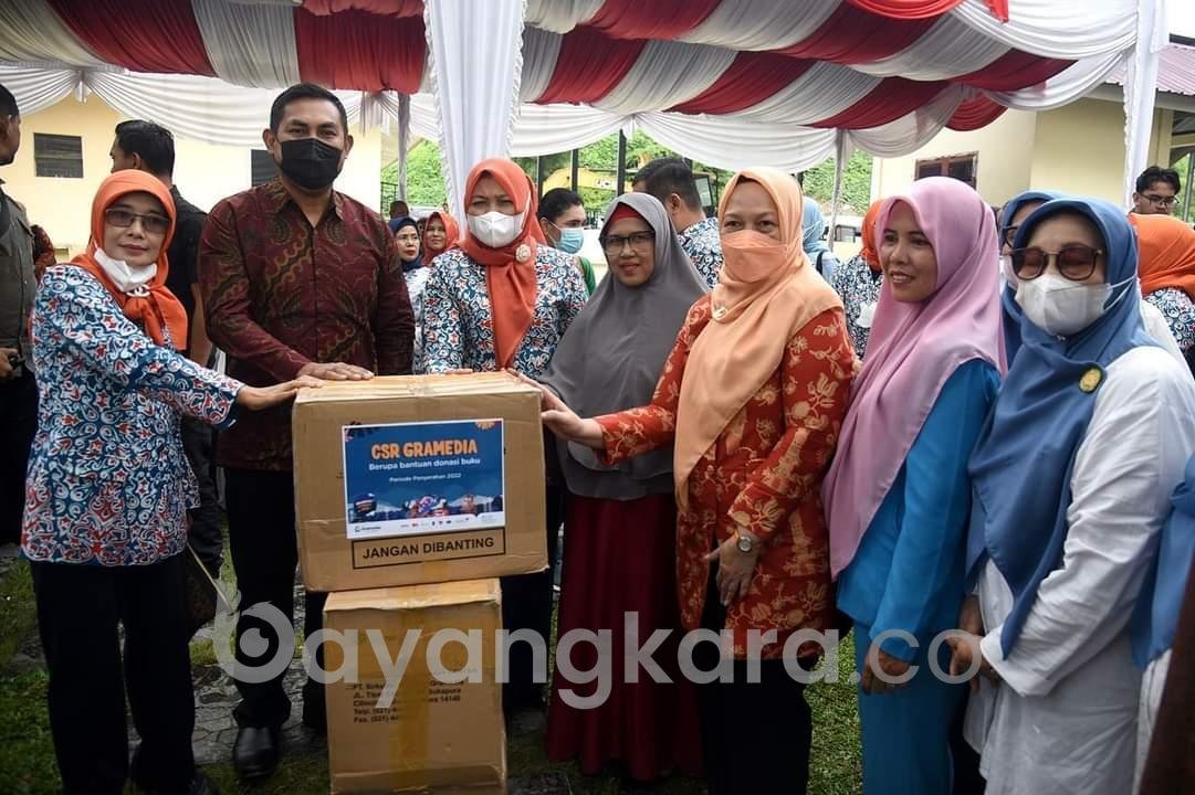 GPMB SUMUT SERAH BANTUAN GEROBAK BACA DAN RATUSAN BUKU. 