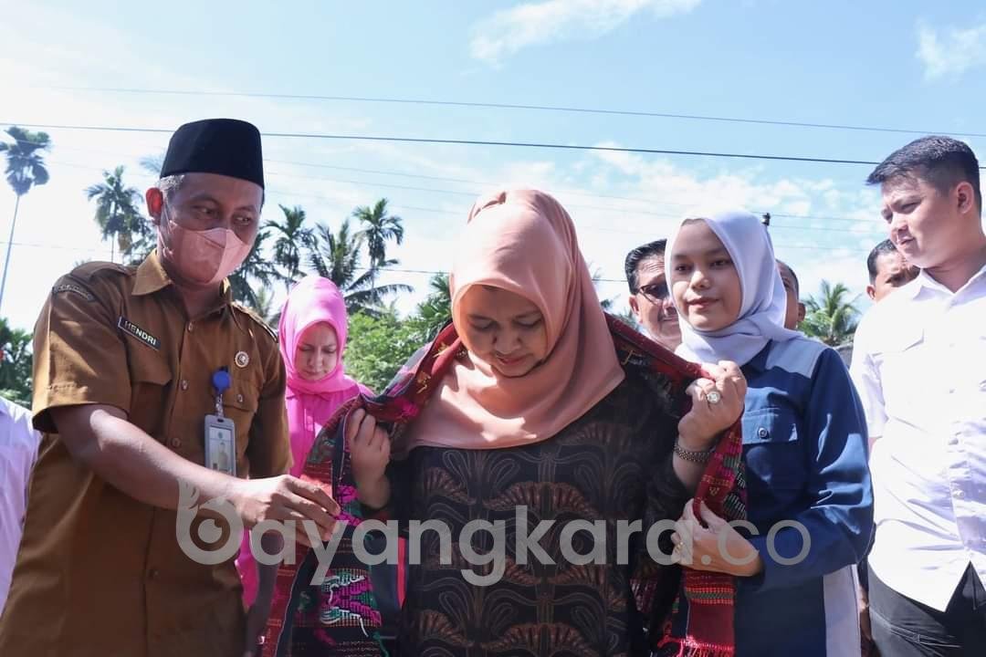 Ketua Yayasan Marbisuk Minta Pengurus SMA 2 Plus Untuk Terus Tingkatkan Kualitas Pendidikan. 