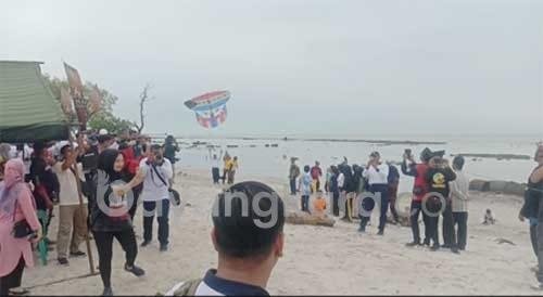 Pemdes Bagan Kuala Bersama Lantamal I Belawan Gelar Lomba Layang-layang dan Festival Dangdut