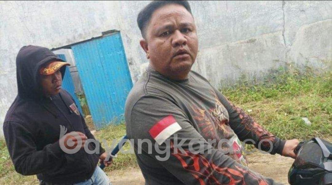 Anggota Pemuda Pancasila (PP), Pelaku Penganiaya Balita Dan Ancam Bunuh Orang Tua Korban Belum Diamankan pihak kepolisian. 