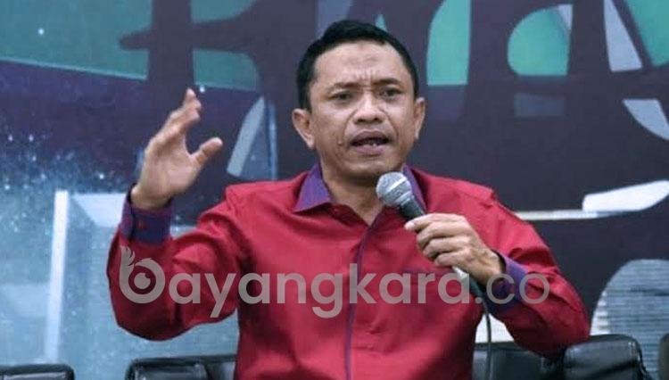 KOMISI DPR IX DORONG PEMERINTHA CARI ORANG YANG BERTANGUNG JAWAB TERKAIT OBAT SIRUP DIDUGA PICU GAGAL GINJAL