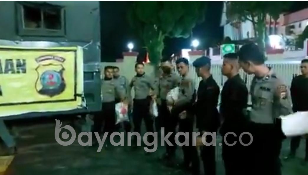 Ratusan Paket Bansos dari Polda Sumut tiba dini hari di Tarutung