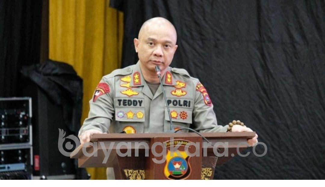 KAPOLRI JABTAN KAPOLDA  JATIM AKAN DI ISI PEJABAT BARU