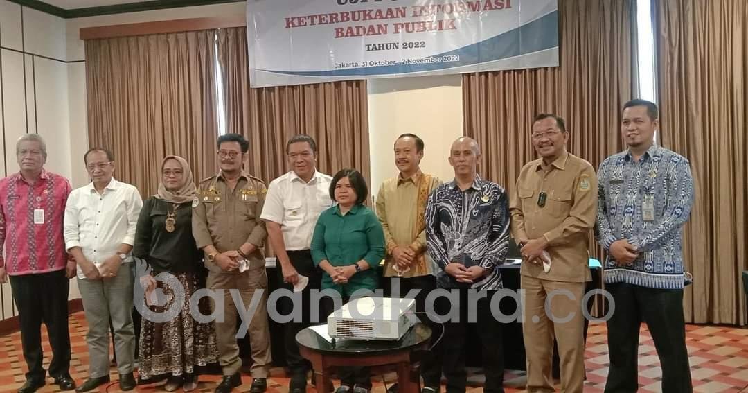 PROVSU KOMITMEN LAKSANAKAN KETERBUKAAN INFORMASI PUBLIK. 