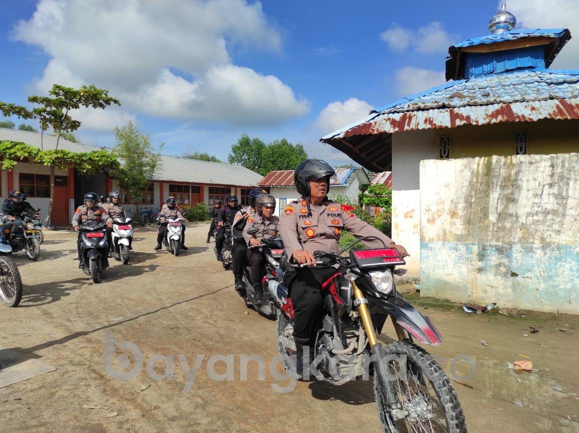 Giat Monitoring dan Pengamanan Pemilihan Kepala Desa Di Wilkum Polsek Labuhan Ruku.