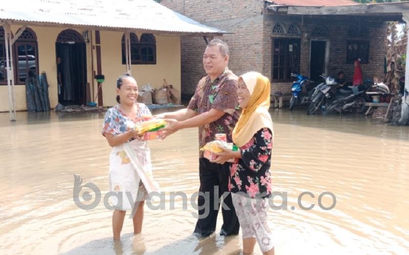 Banjir Serdang Bedagai Belum Surut, Warga Masih Bertahan di Pengungsian