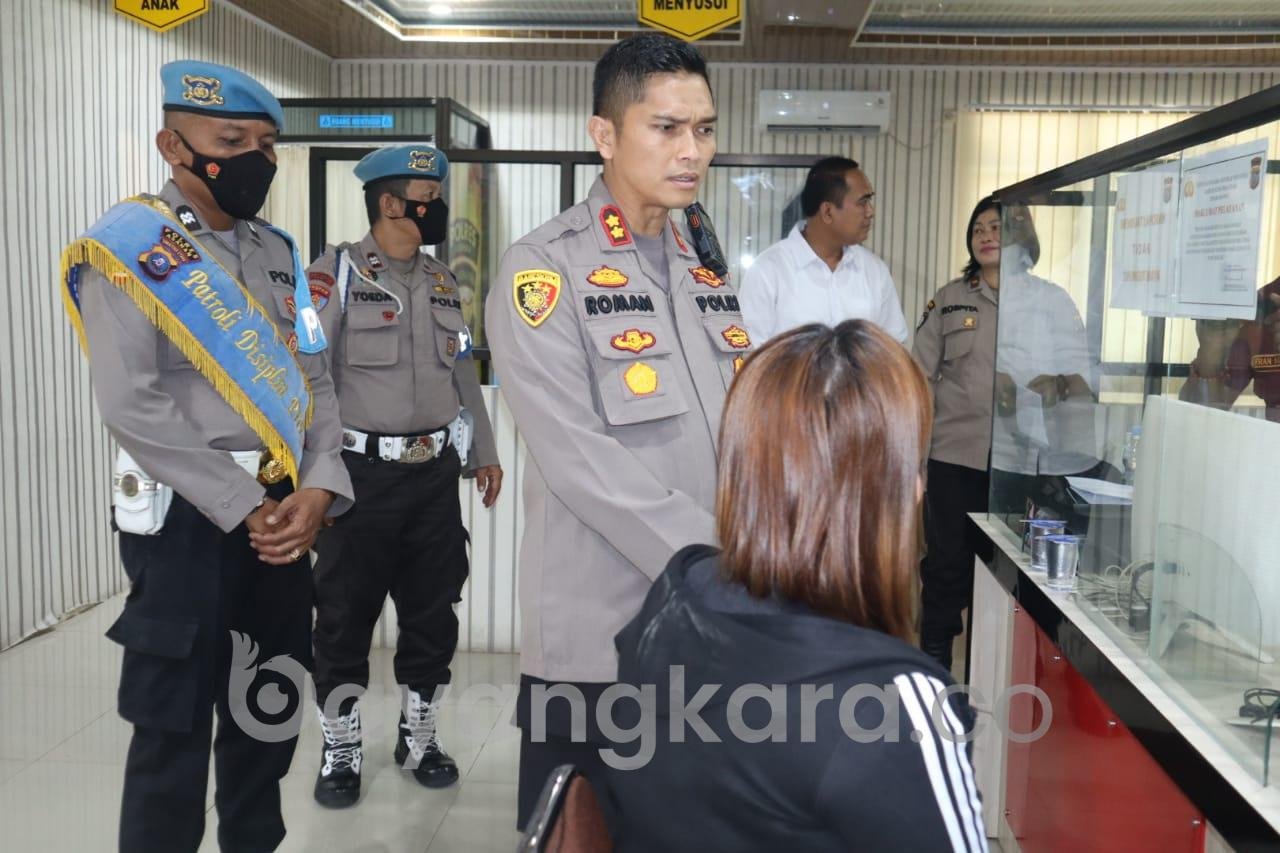 Kapolres Asahan Sidak Pelayanan SPKT Pastikan Pelayanan Baik