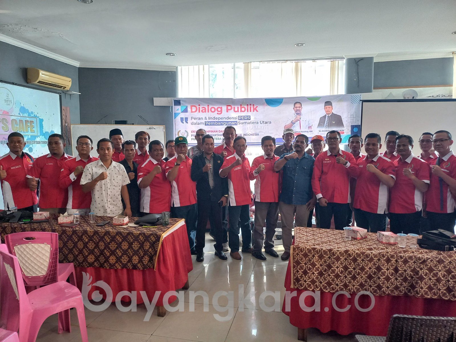 Dialog Publik PWRI “Peran dan Independen Pers Dalam Pembangunan Sumatera Utara”.