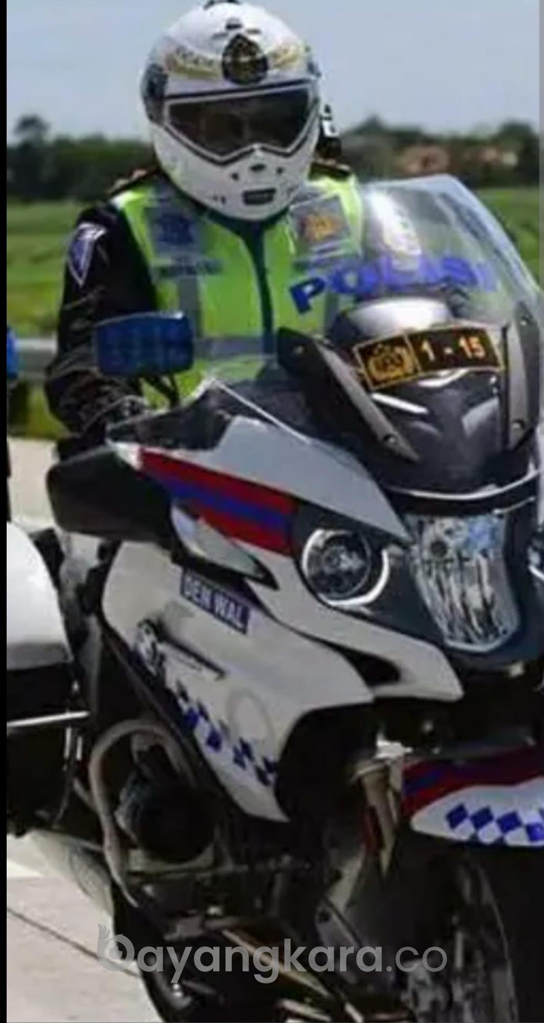 Viral Larangan Motor Patwal Polisi Arogan, Sangat Ganggu Kenyamanan,Ketertiban Untuk Masyarakat Umum Dilokasi Jalan Raya Tol