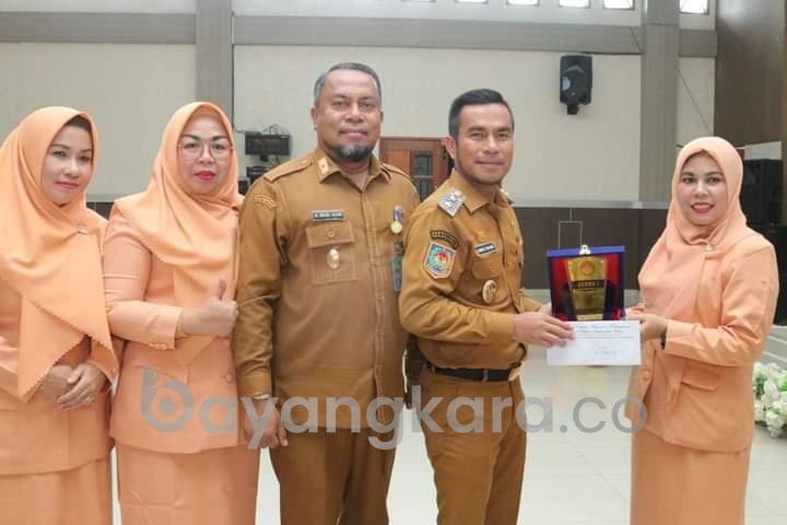 Bersama Sekda Labura Hadiri HUT DWP. Wabup : Teruslah Hebat, Kompak Dan Bersatu