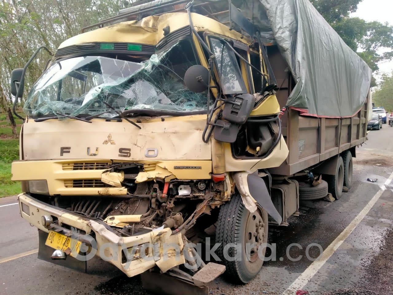 KAPOLRES LABUHANBATU DAN PERSONIL MENGURAI KEMACETAN LALU LINTAS.
