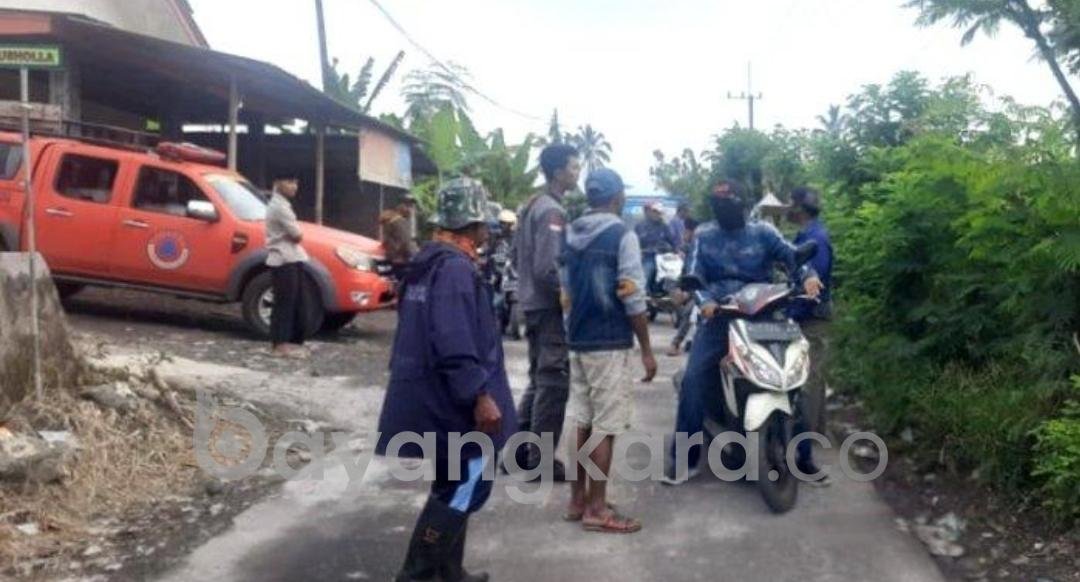 Hampir Dua Ribu Jiwa Mengungsi Setelah Gunung Semeru Letuskan Awan Panas