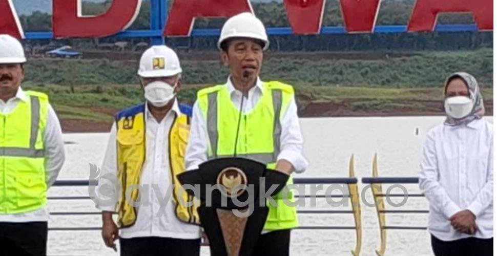 JOKOWI RESMIKAN BENDUNGAN  SEHARGA RP 2,6TRILIUN RUPIAH DI SUMEDANG