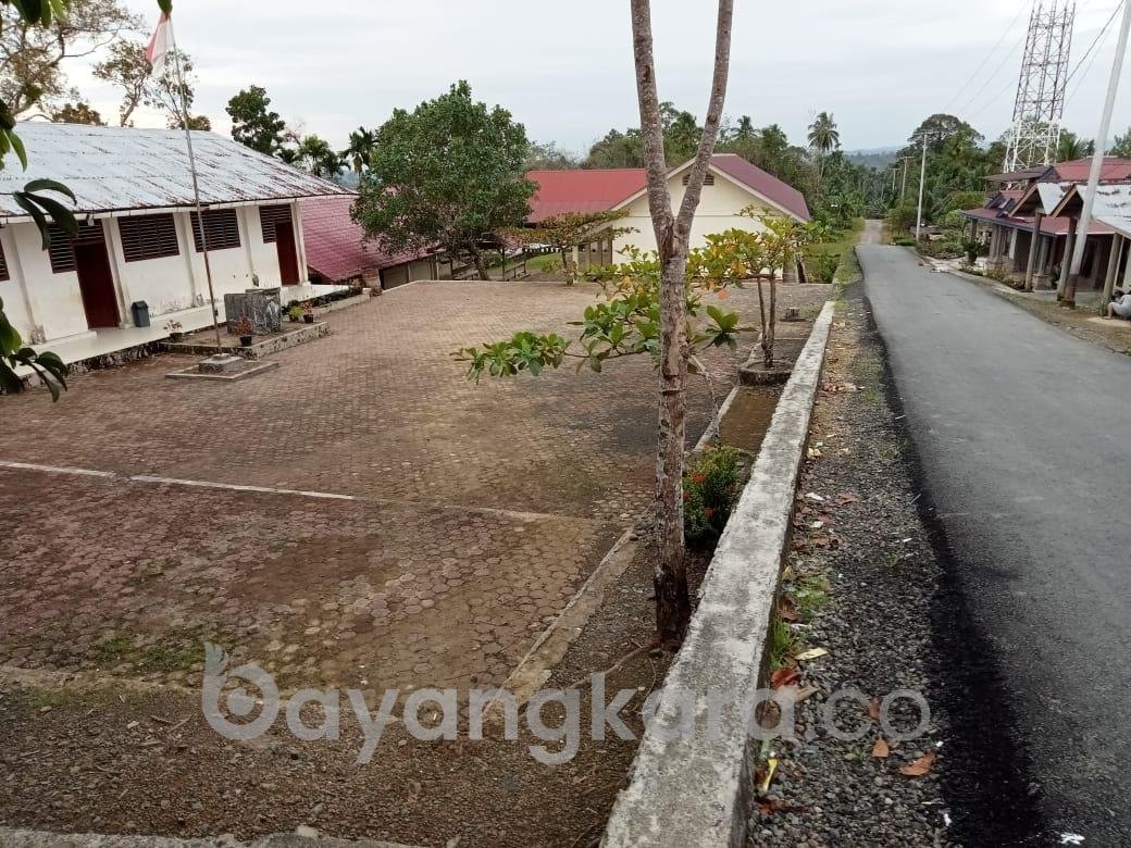 Sekolah Dasar Negeri (SDN), No.071162 Esiwa Butuh Pembangunan Pagar dan Kantor Guru dari Pemerintah Kabupaten Nias Utara.