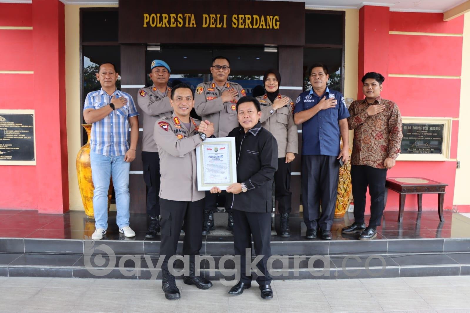 Gencar Menemui Masyarakat, Polresta Deliserdang Dianugerahi Penghargaan Peresisi Award