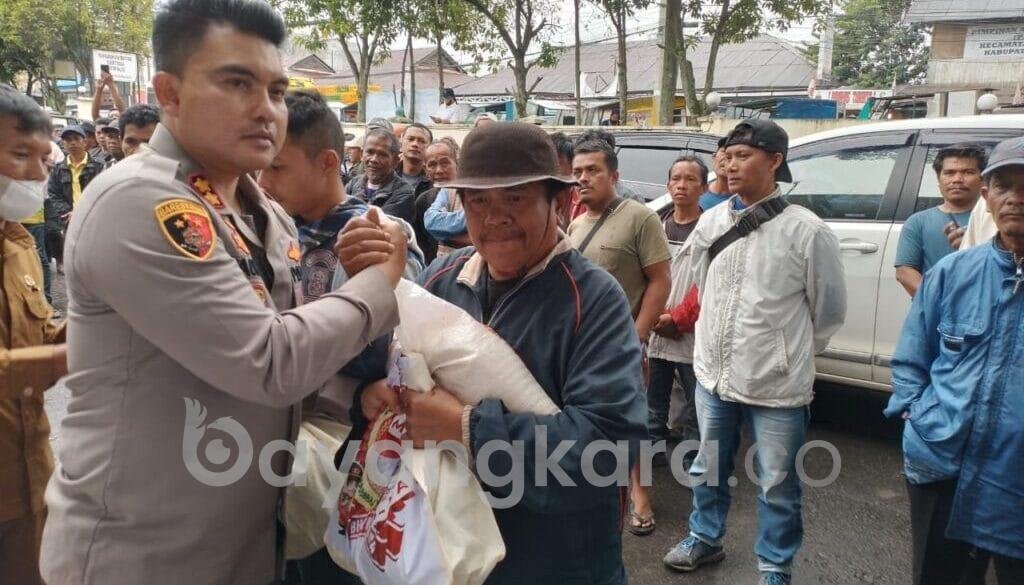 Polda Sumut Berbagi Paket Sembako Dukung Perhelatan F1H2O
