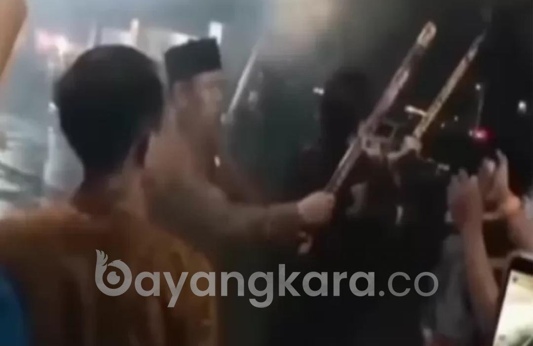 Jari Wakil Bupati Kaur Nyaris Putus Akibat Ledakan Kembang Api Tahun Baru 2023. 