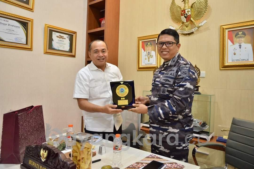 Kunjungan (Danlanal TBA) Letkol Laut (P) Aan Prana