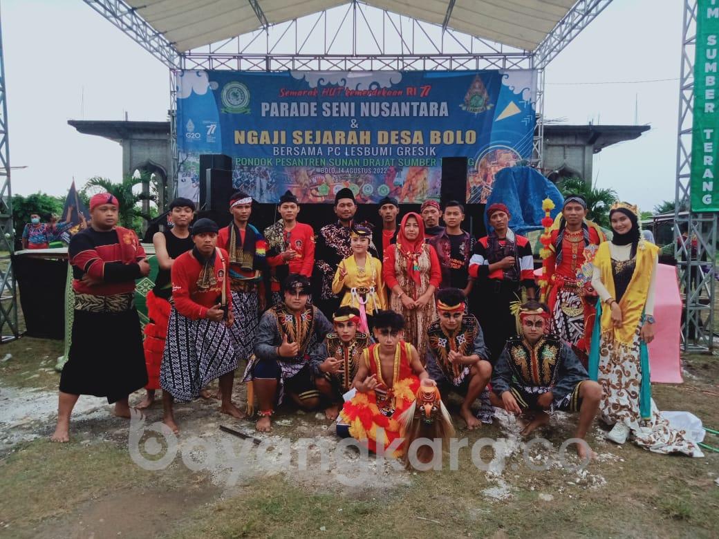 Di GRESIK JAWA TIMUR KESENIAN JARANAN GO TO PONPES