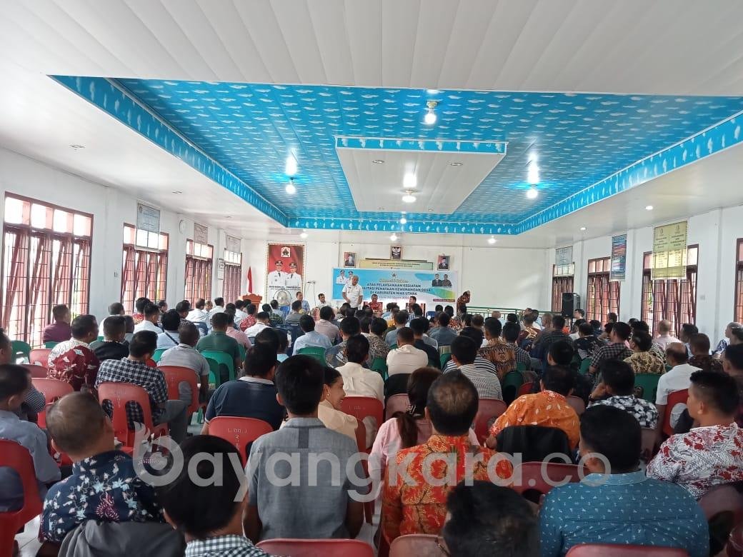 Membuka Secara Resmi Kegiatan Fasilitasi Penataan Kewenangan Desa, Bupati Nias Utara Amizaro Waruwu, S.Pd.