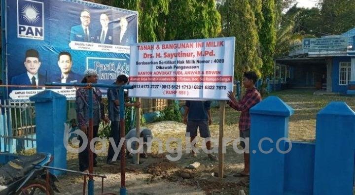 Kantor DPD PAN Sergai Dipasangi Spanduk Tuntutan Kompensasi, Ketua PAN: Masalah Internal.
