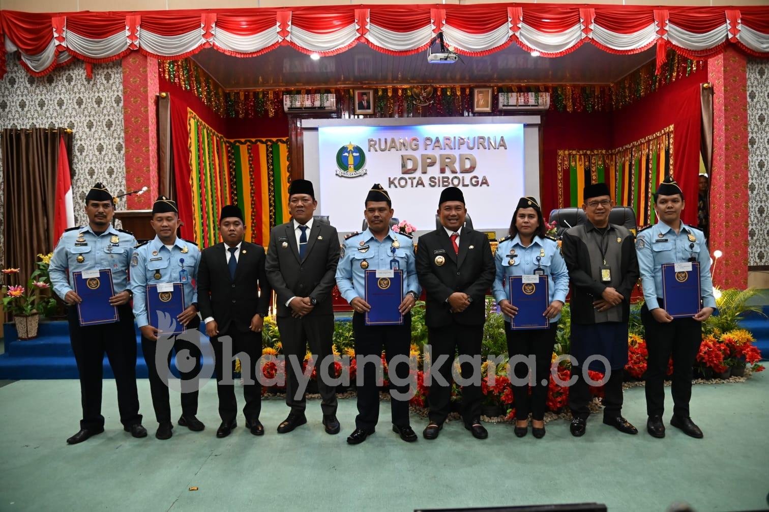 Beri Pelayanan Publik Terbaik, Kantor Imigrasi Sibolga raih Penghargaan Walikota Sibolga