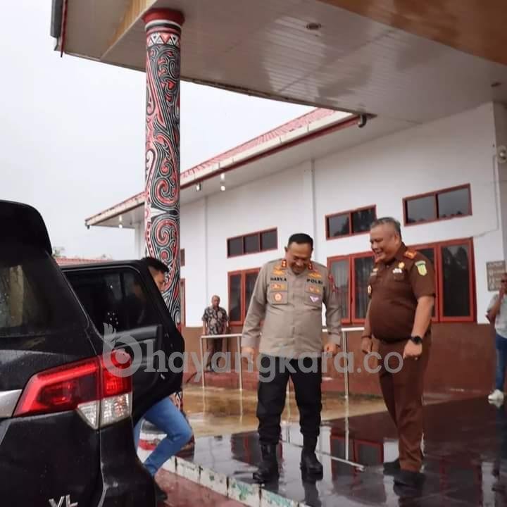 Jalin Silaturahmi Dan Sinergitas, Kapolres Kunjungi Kajari Humbang Hasundutan