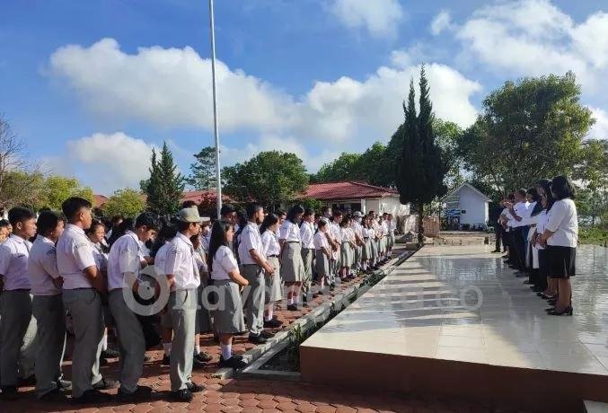15 siswa SMAN 1 Doloksanggul Peserta kompetisi Sains Nasional melaju ketingkat Provinsi