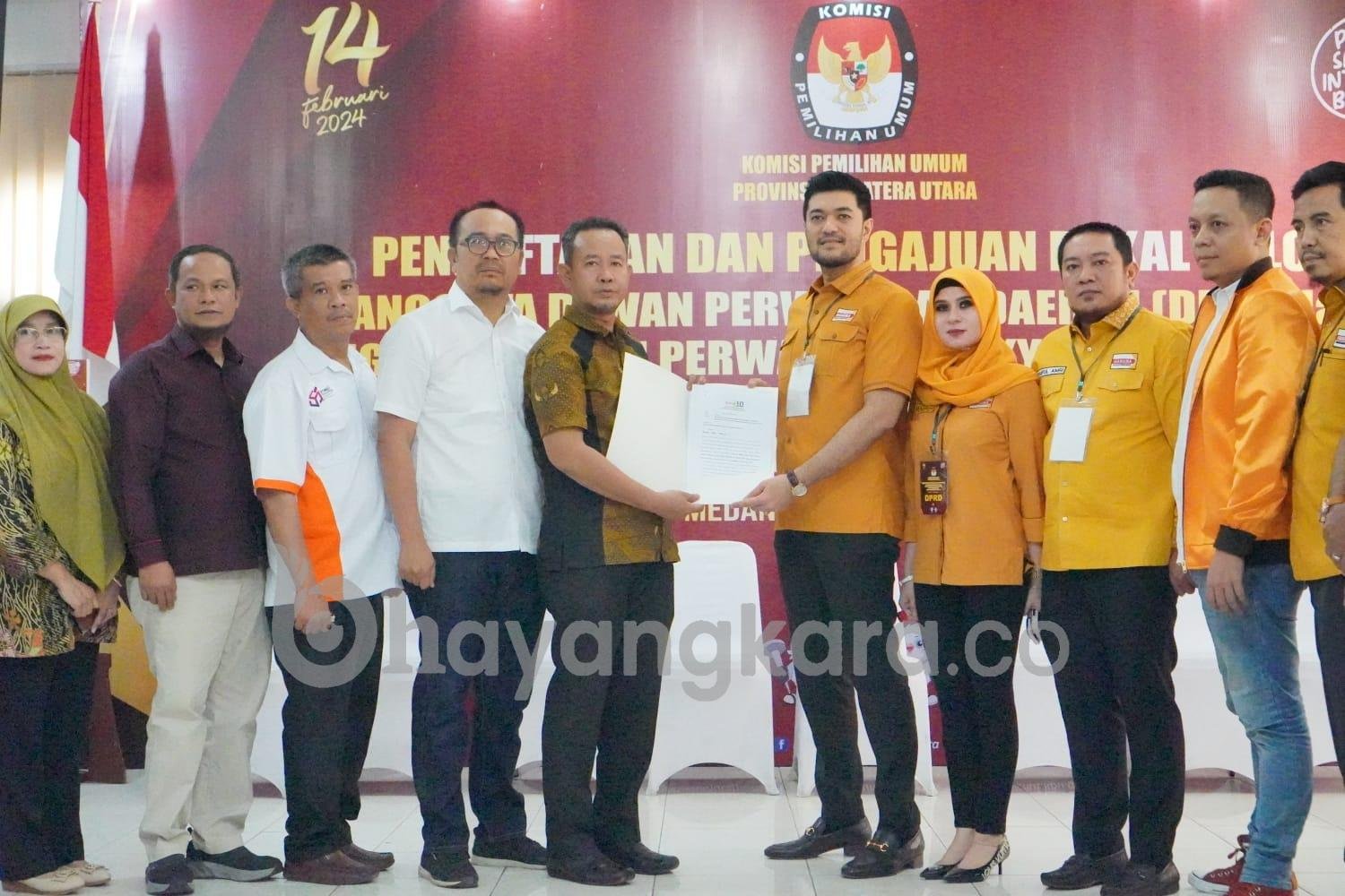 Diiringgi Betor, DPD Partai Hanura Sumut Daftarkan Bacaleg ke KPUD Sumut, Ini Kata El Adrian Shah.