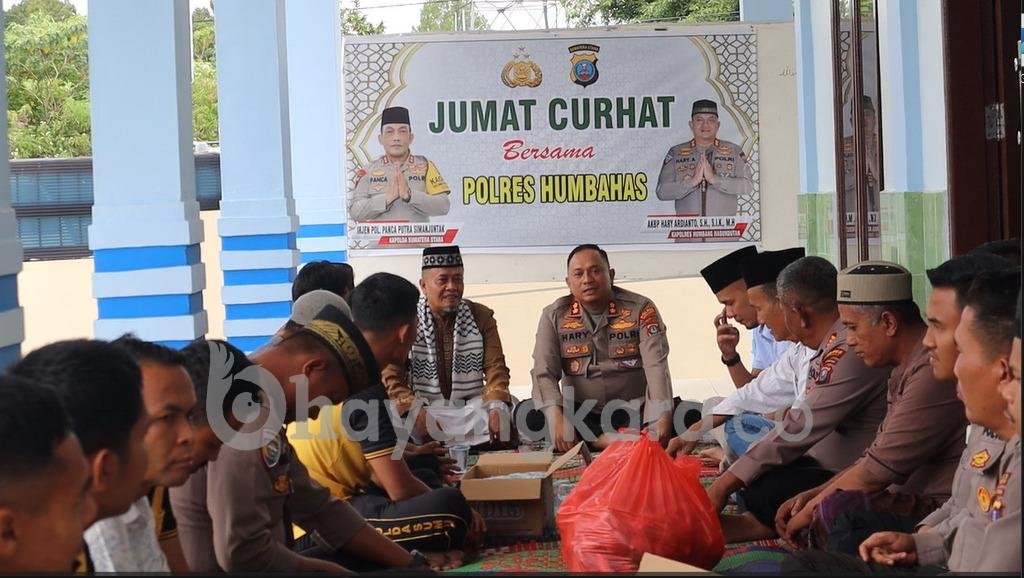 Dengarkan Keluhan Warga Polres Humbahas dan Jajaran Polsek Laksanakan Jum’at Curhat.