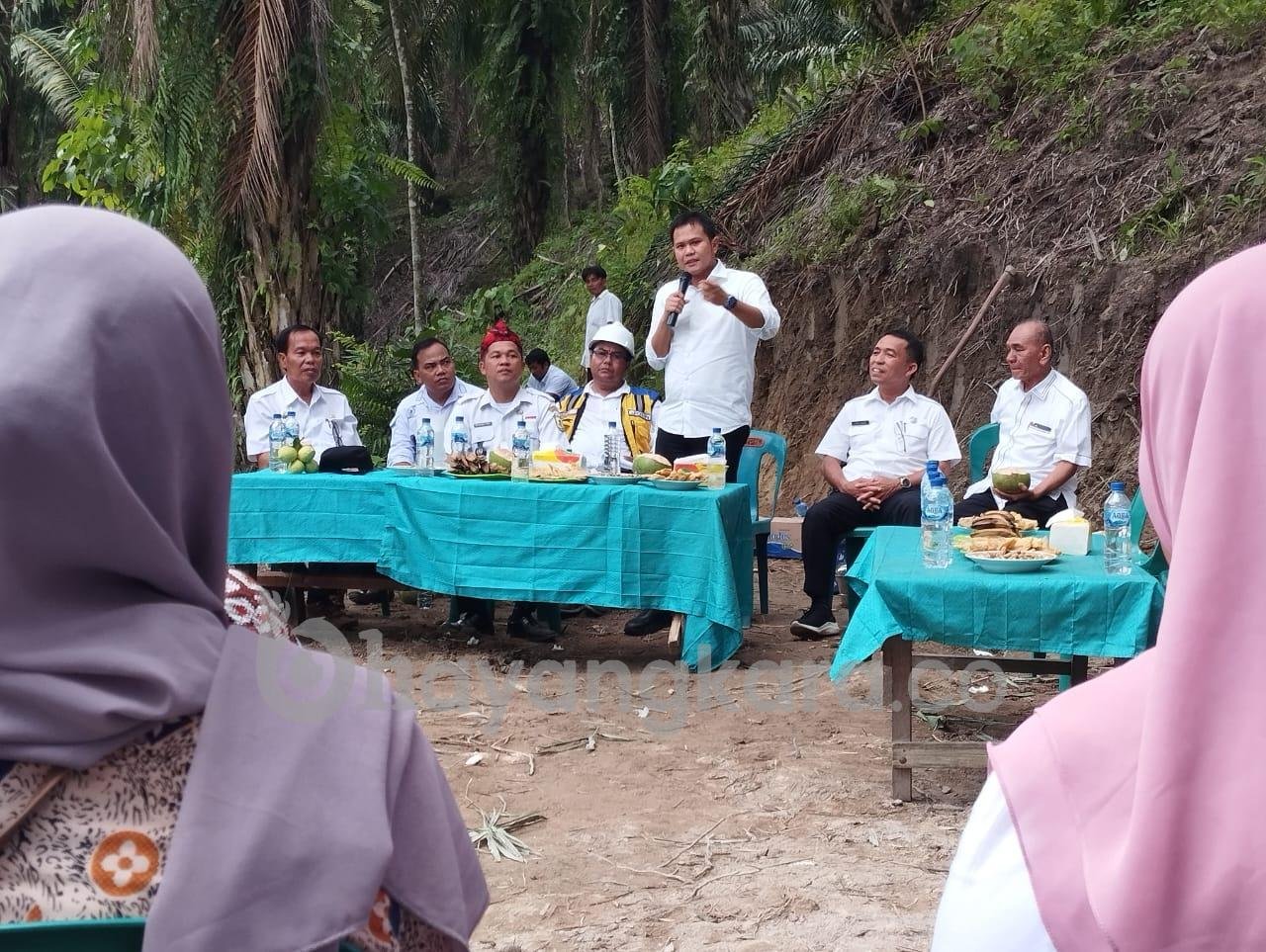 Monitoring di Desa Huta Galuh, Wabup Sergai : Semoga Bisa Selesai Akhir Tahun Ini