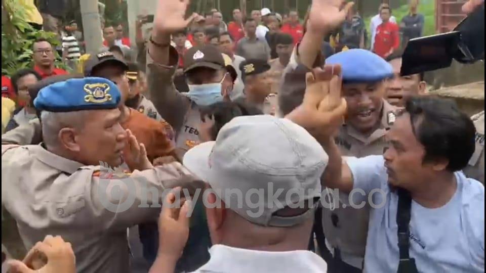 Pemilik Lahan dan Warga di Sergai Ricuh, Hadang Alat Berat Tim Eksekusi Lahan.