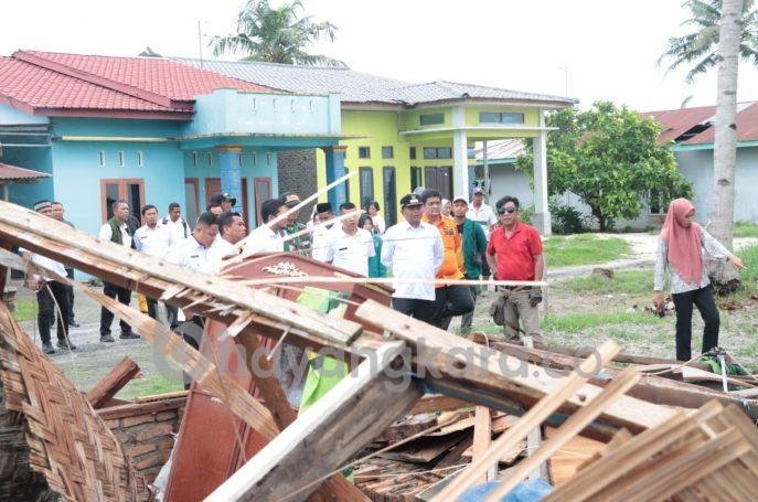 Puting Beliung Terjang Puluhan Rumah Warga, Pemkab Sergai Respon Cepat