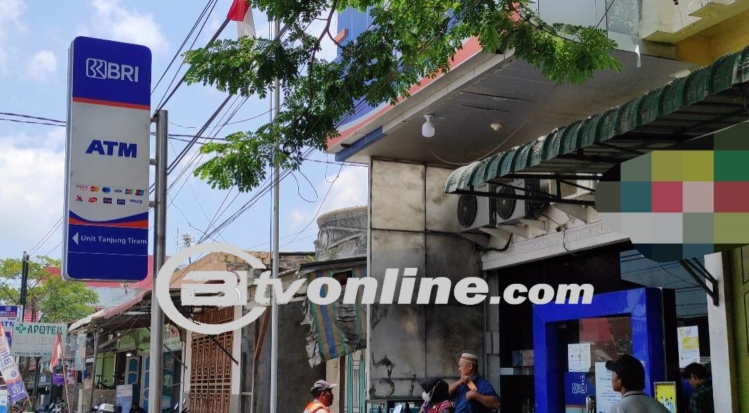 Insan Pers Menilai Pelayanan Bank BRI unit Tanjung Tiram Kabupaten Batu Bara Sangat Buruk.