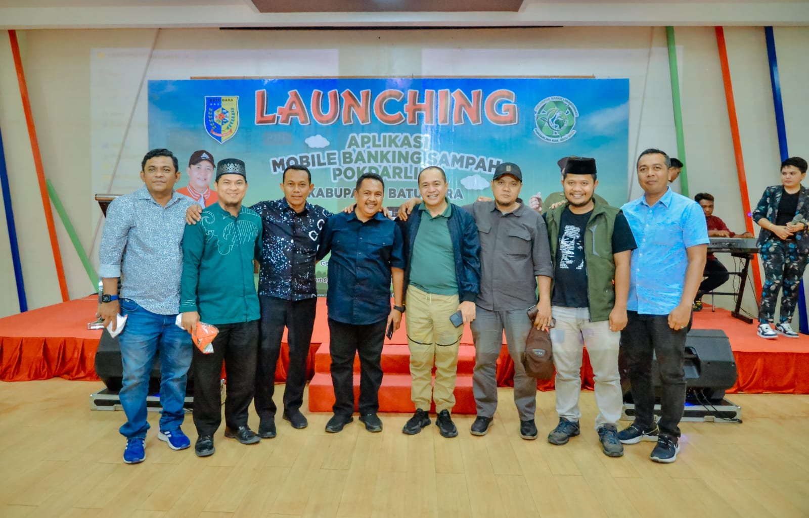 Bupati Zahir Launcing Aplikasi Mobile Bank Sampah, Solusi Ubah Sampah Jadi Rupiah