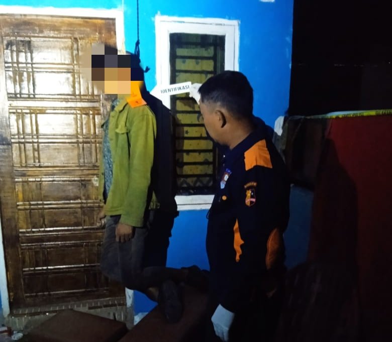 Penemuan Mayat Gantung Diri di Batu Bara