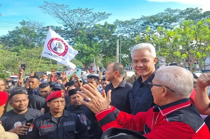 Ganjar Pranowo Ungkap Pesan Jokowi Saat Kampanye di Kendari