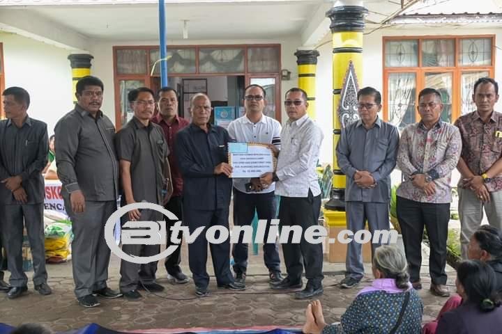 Sekda Ucapkan Terimakasih Atas Bantuan DPRD humbahas terhadap Korban Bencana Simangulappe