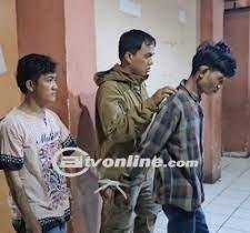 2 Jambret Yang Membuat Pesepeda Wanita Tersungkur Kini Tertunduk Lesu