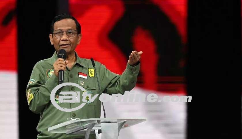 Mahfud Ajukan Surat Pengunduran Diri ke Jokowi Besok