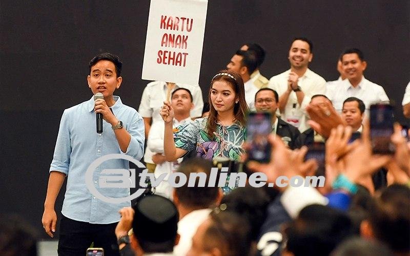 Janji Manis Gibran saat Kampanye di Sidoarjo Bareng Khofifah dan Emil Dardak