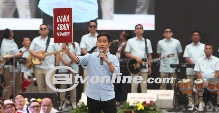 Gibran Janji Sekolahkan Anak Buruh hingga Sarjana, Jika Menang Pilpres