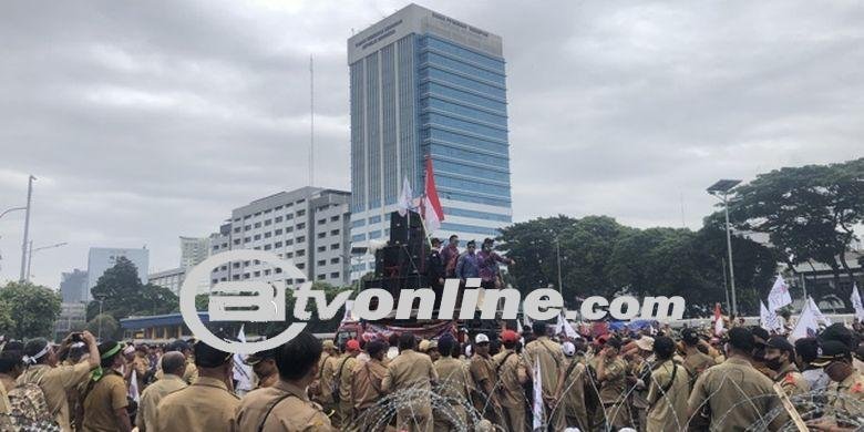Massa Apdesi Kembali Gelar Demonstrasi di Depan Gedung DPR  