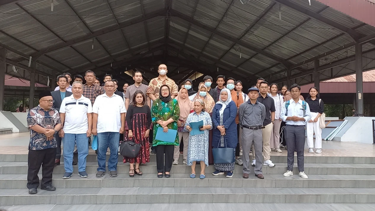 Guru Besar dan Akademisi USU Medan Sampaikan Pesan Moral Agar Jokowi Netral