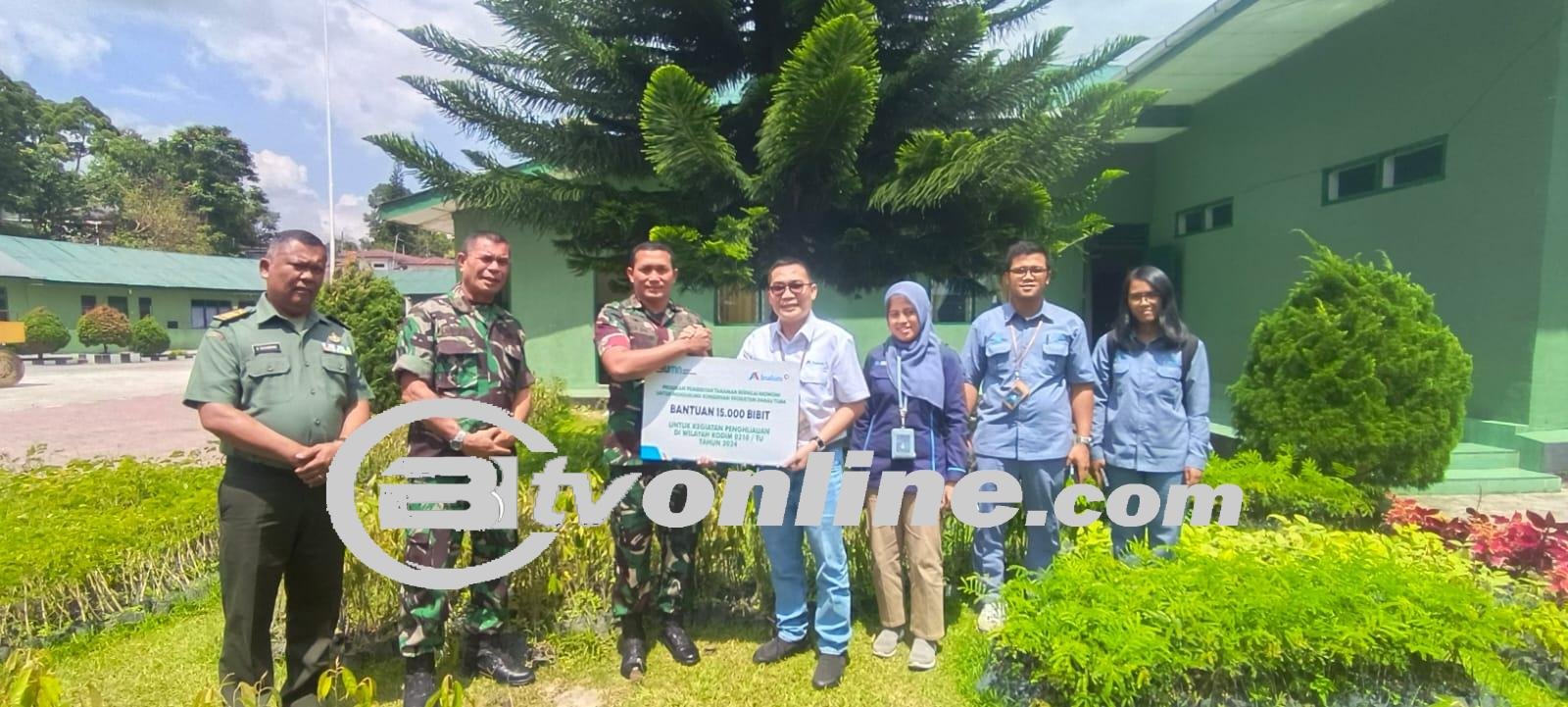 INALUM Memberikan Bantuan 15,000 Bibit Pohon Untuk Mendukung Konservasi Ekosistem Danau Toba